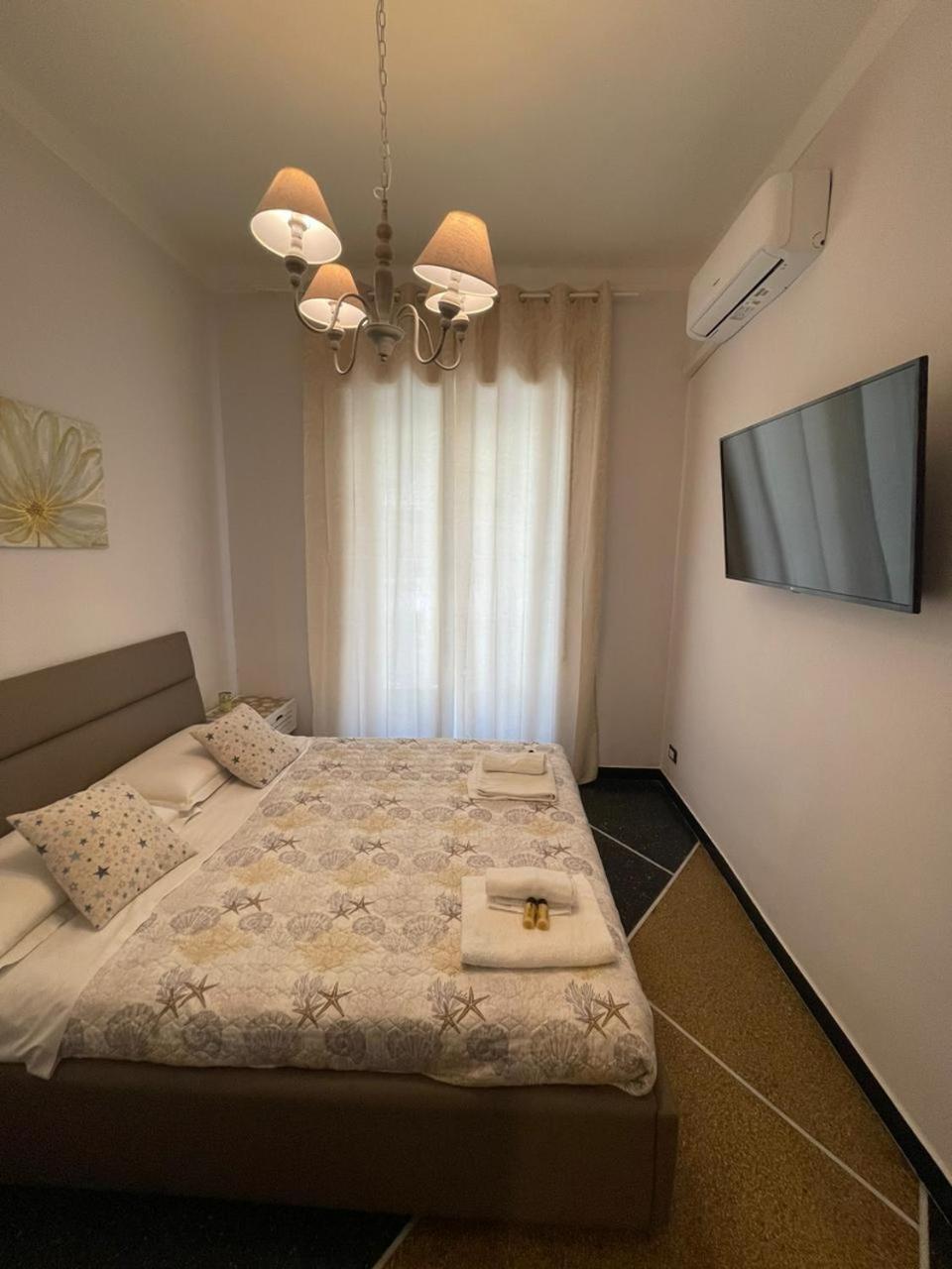 Molo Apartament Genova Eksteriør billede