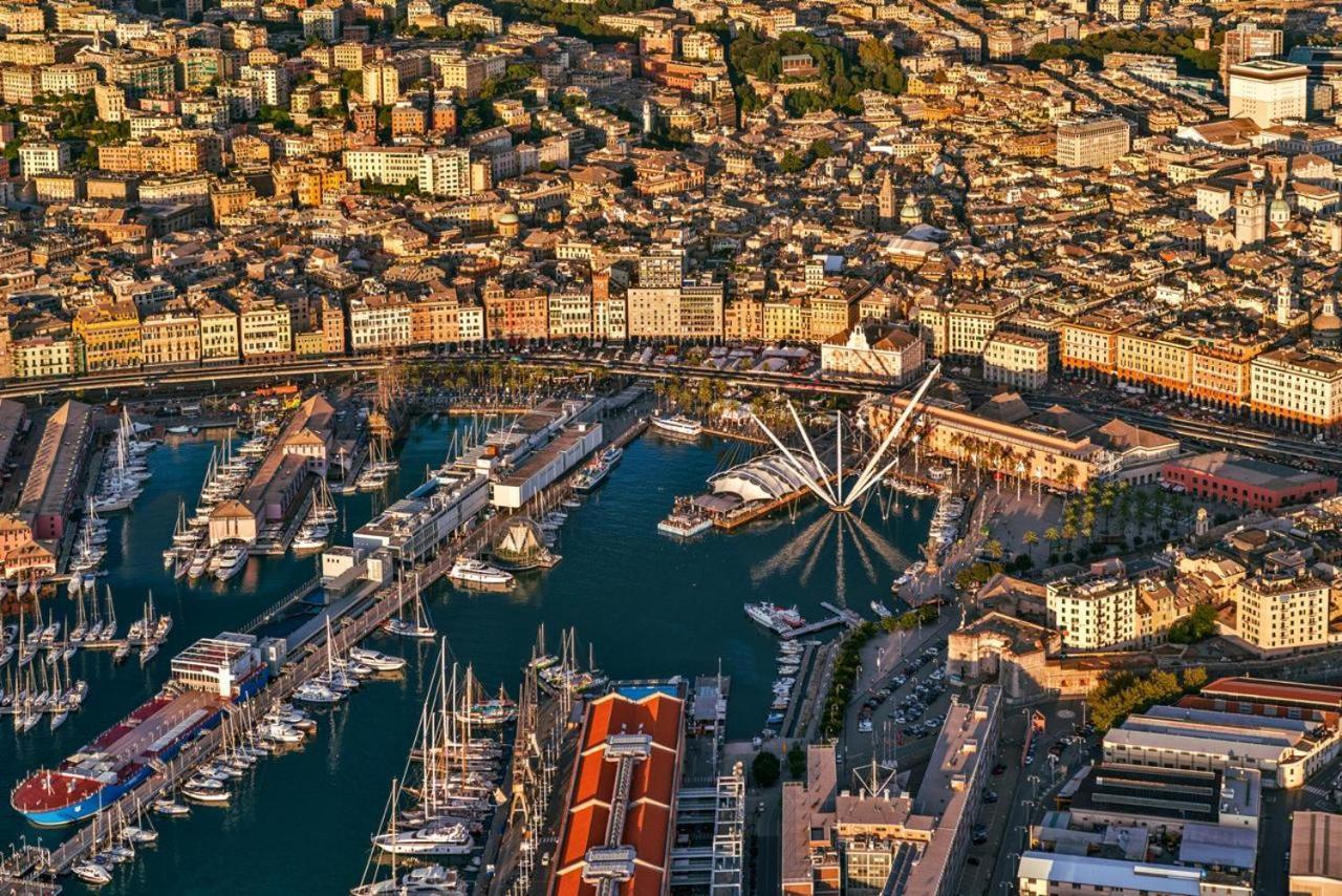Molo Apartament Genova Eksteriør billede