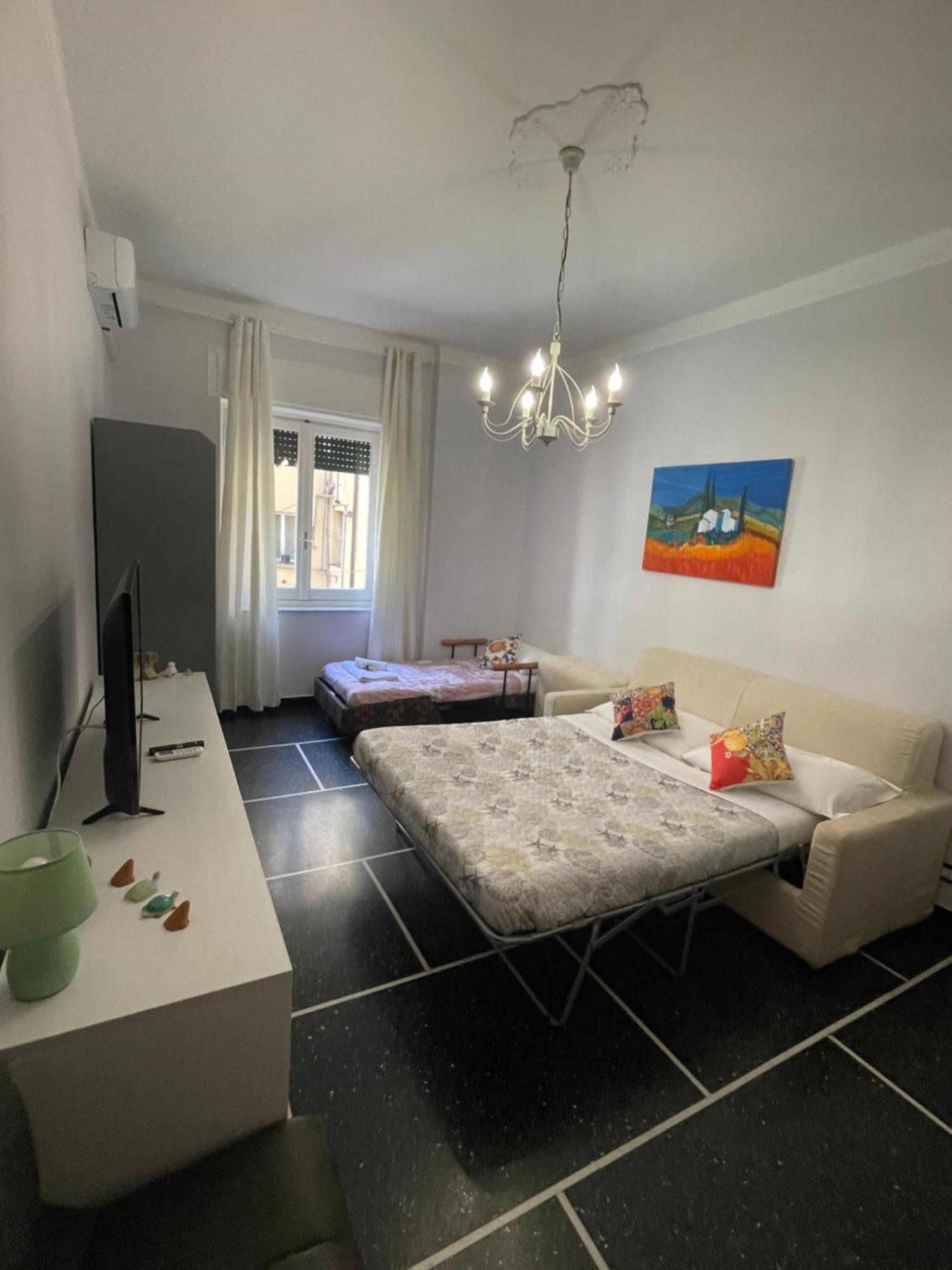 Molo Apartament Genova Eksteriør billede