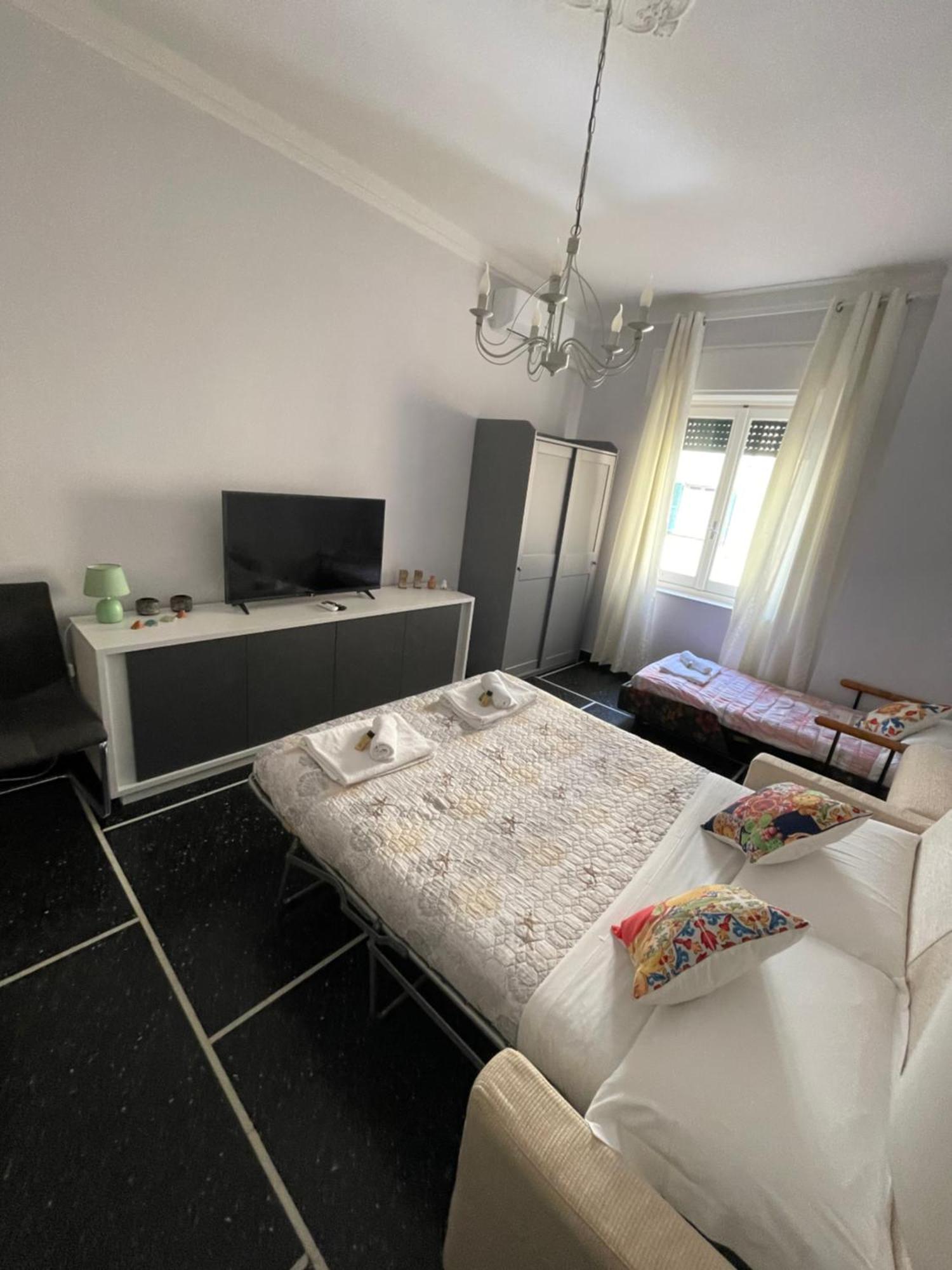 Molo Apartament Genova Eksteriør billede